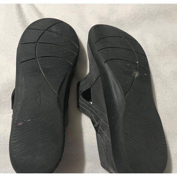 Clarks Womens Black Mary Jane Shoes Adjustable Loop and Hook Strap Comfort Fit U - Picture 4 of 9